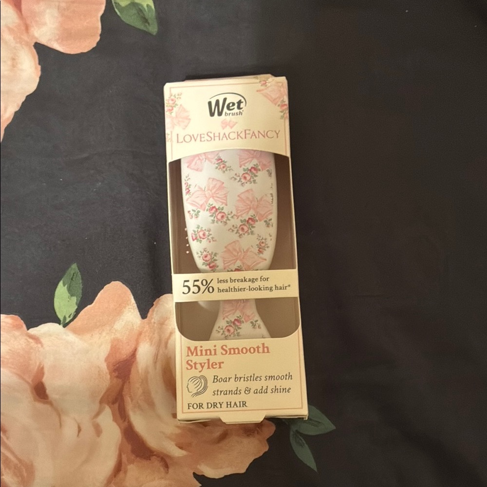 LoveShackFancy Pink Hair DetanglerSmall size